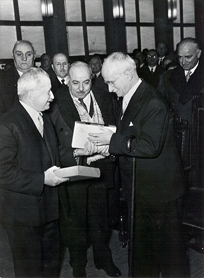 01_19521215_cd104_02_24_01_web 01_19521215_cd104_02_24_01_web