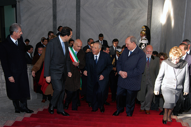 20021109_cd009_131 20021109_cd009_131