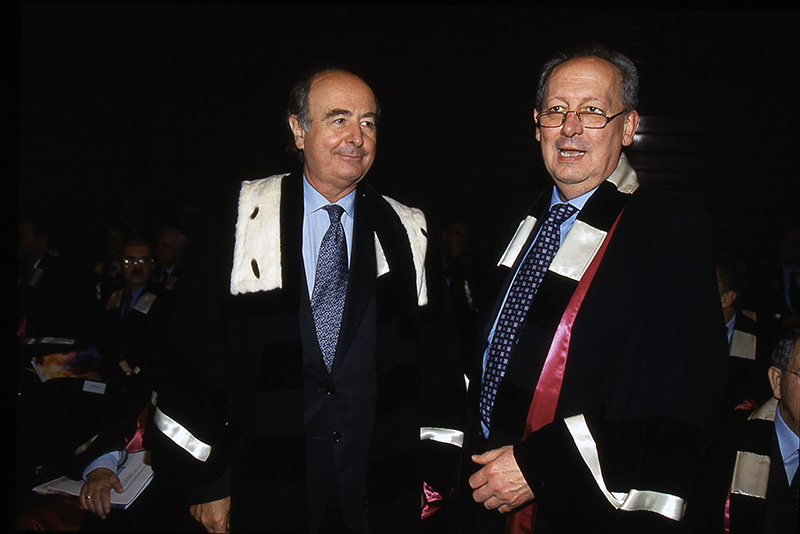 20001023_cd111_07_42_16 20001023_cd111_07_42_16