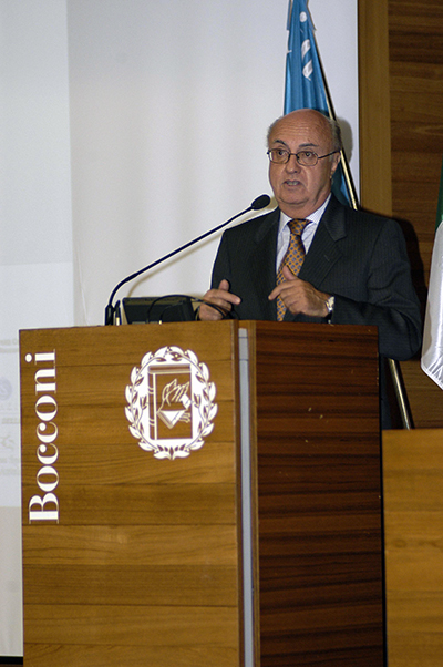 20040920_cd018_omg0107 20040920_cd018_omg0107